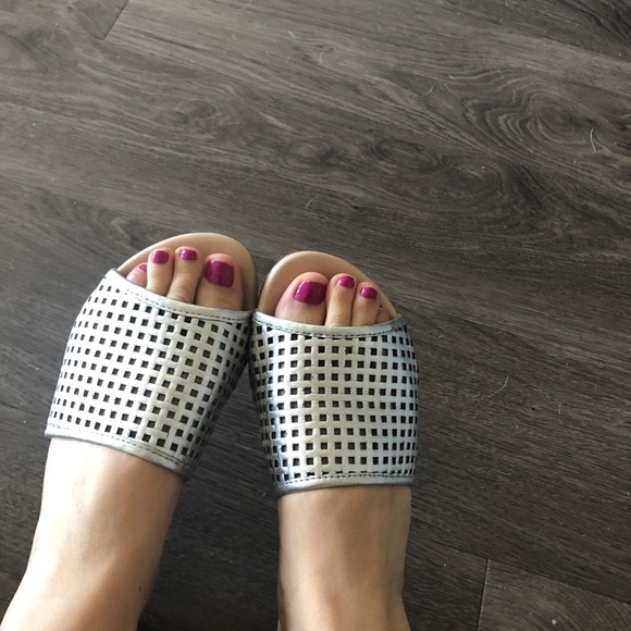 Lintervalle.  Leather metallic loafers - Picture 4 of 11